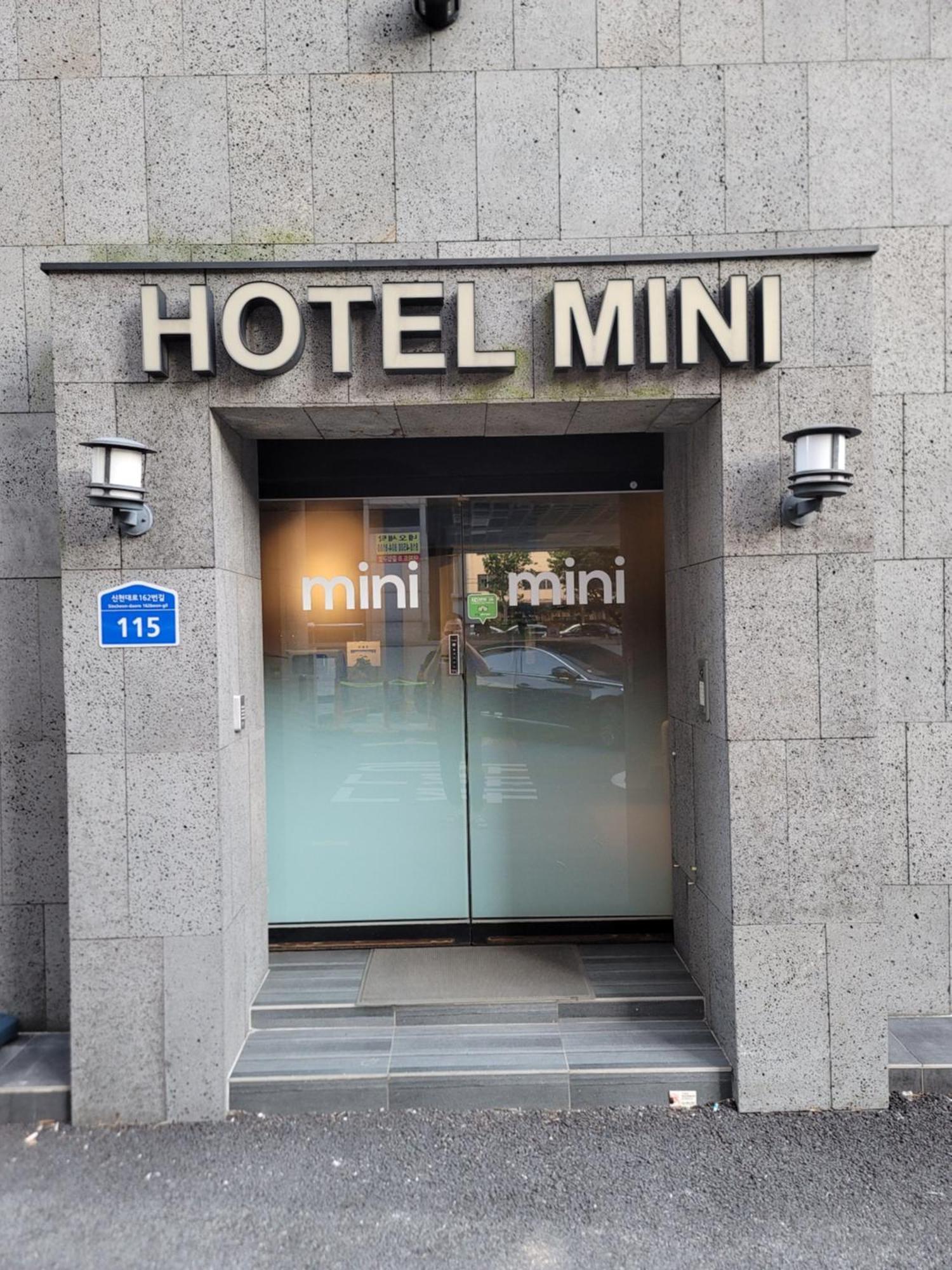 Hotel Mini Busan Exteriör bild